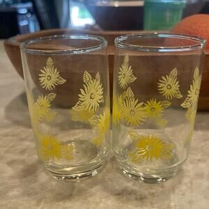 Vintage sunflower juice glasses set of two